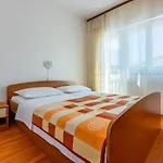 Appartement Cozy Nur 800 Meter Zum Mit Meerblick, Grill, Privatparkplatz *