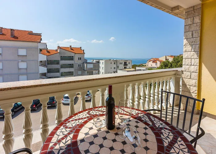 Cozy Nur 800 Meter Zum Mit Meerblick, Grill, Privatparkplatz Apartmán *